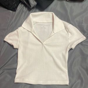 Cropped White Top with Collar